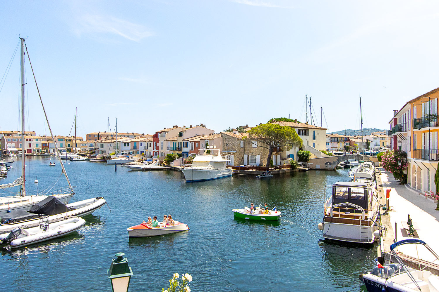Pourquoi choisir Port Grimaud pour vos vacances en famille ?